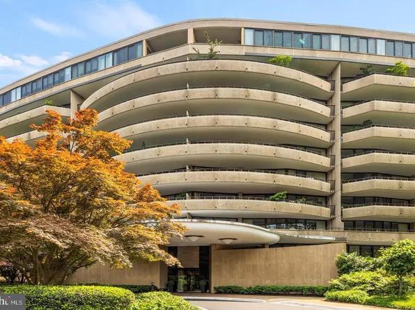 4200 Massachusetts Ave NW APT 314, Washington, DC 20016