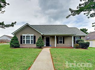 3543 Arvin Dr, Charlotte, NC 28269