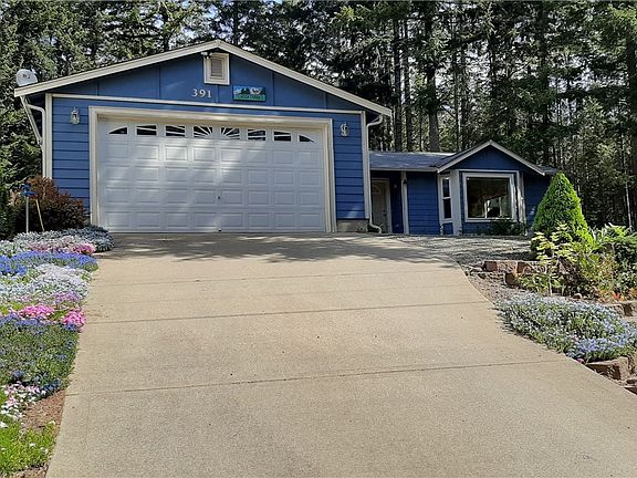 4th image of 391 NE Lakeshore Dr