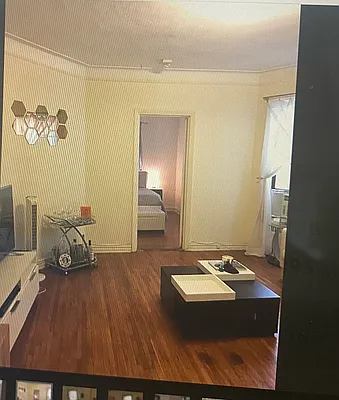 Rented by Geraldine Capasso, LREB | media 17