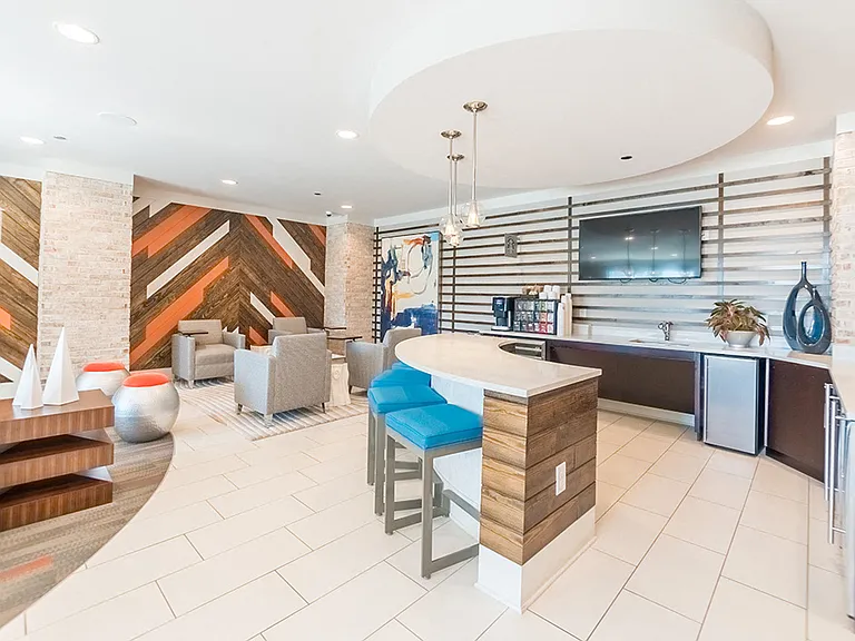 Link Apartments West End — Photo 19