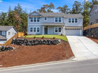 2788 Cascara Dr, Eugene, OR 97403