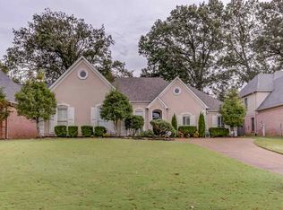 1076 Mirror Lake Ln, Cordova, TN 38018