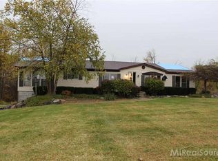 59530 Indian Trl, Ray, MI 48096