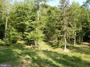 1502 Chinquapin Rd, Holland, PA 18966