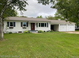 6115 Miller Rd, Swartz Creek, MI 48473