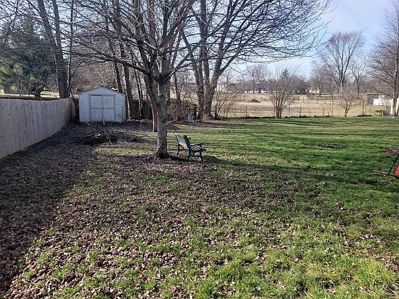 3rd image of 18829 Wimbley Way