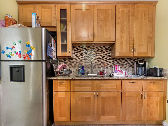 5th image of 8025 Nashville Ave