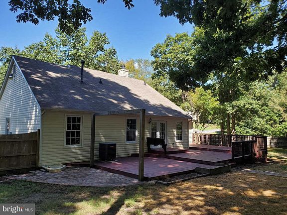 5th image of 10717 Chesterwood Dr