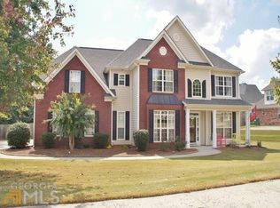 279 Otter Cir, Fayetteville, GA 30215