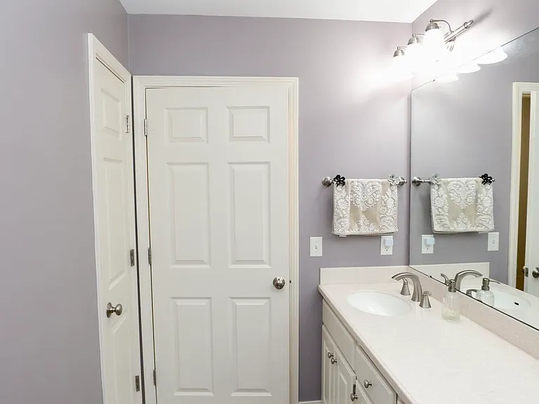 595 Saint Augustine Dr — Photo 29