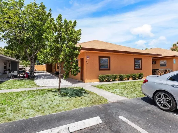 271 SW 1st St APT 1-4, Deerfield Beach, FL 33441
