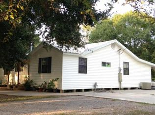 1405 County Road 786, Buna, TX 77612