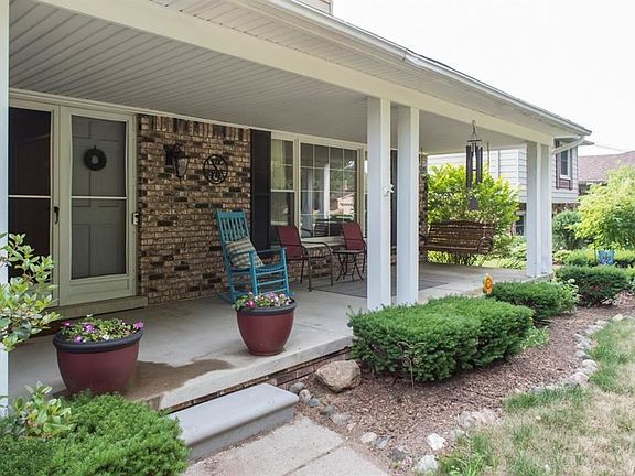 4th image of 47810 Ben Franklin Dr
