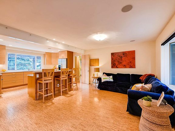 Family Space/Kitchen
