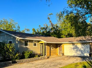 517 Hickory Dr, Ozark, MO 65721