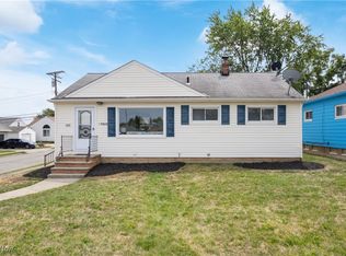 15608 Wingate Rd, Maple Heights, OH 44137