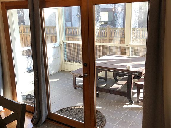 4th image of 2424 W 22nd St #1