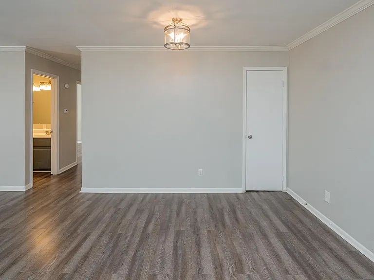 54 Worthington Dr #2 — Photo 12