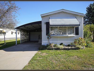 37 Burgundy Cir, Buffalo, NY, 14224