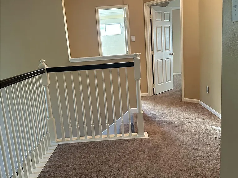 23806 Allingham Ln — Photo 10