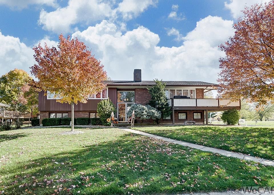1st image of 618 Canyon Dr