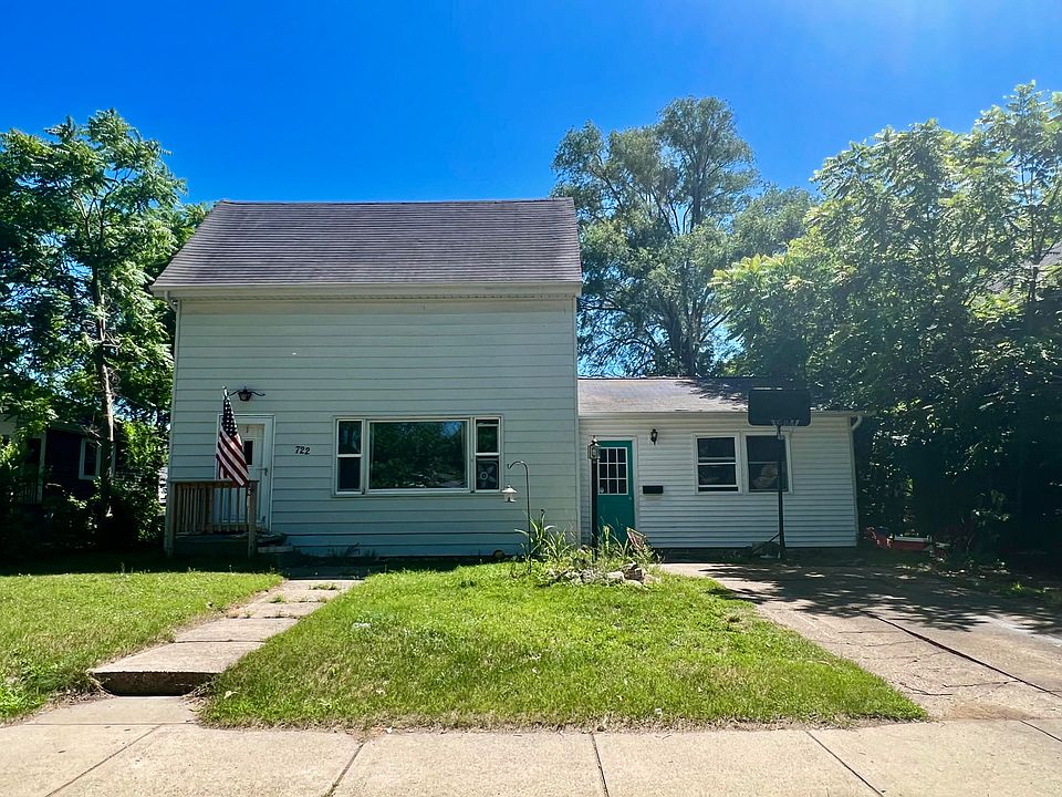 722 E Foster St, Ludington, MI 49431 Zillow