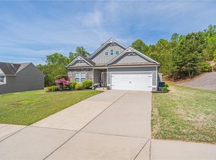 121 Sage Hl, Ball Ground, GA 30107