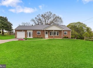 111 N Camp St, Windsor, PA 17366