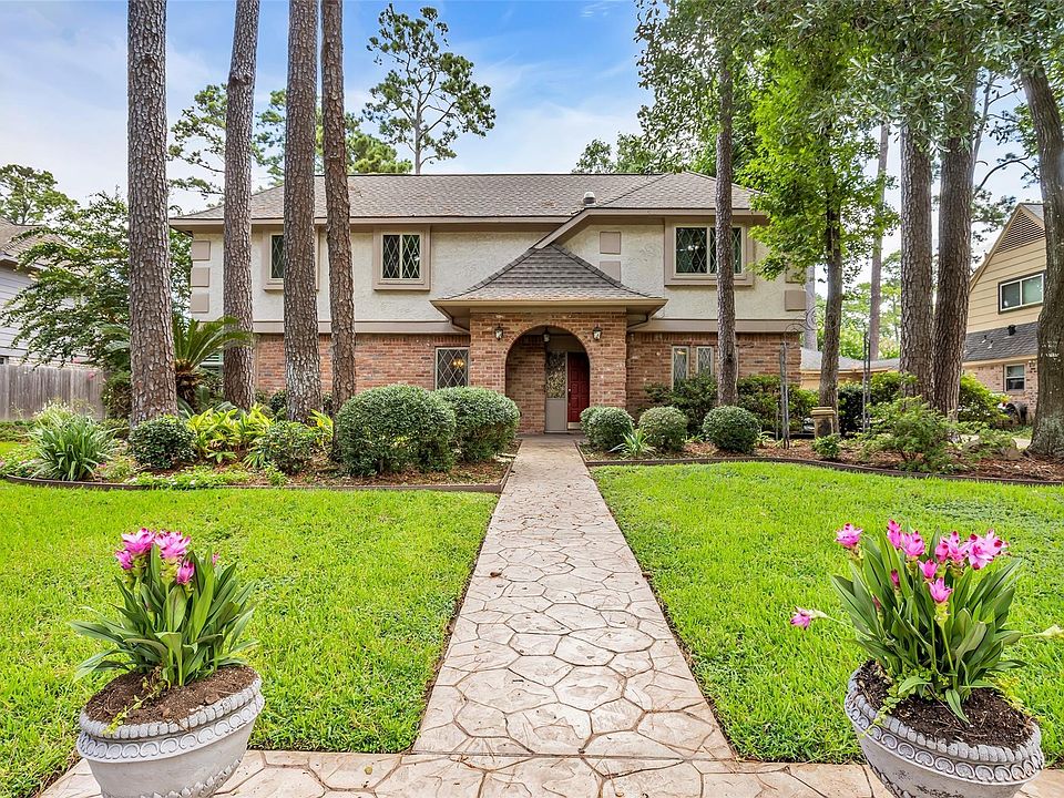 1st image of 15018 Rose Cottage Dr