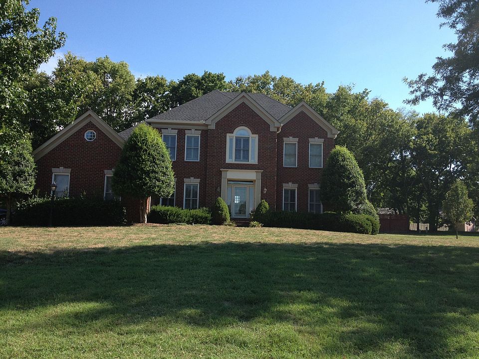 1st image of 521 Solomon Dr