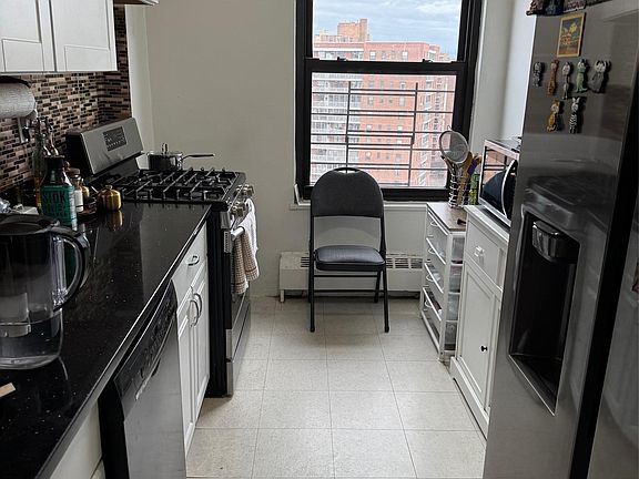 5th image of 61-15 98th St #16K