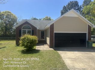 3541 Rittenour Dr, Hope Mills, NC 28348