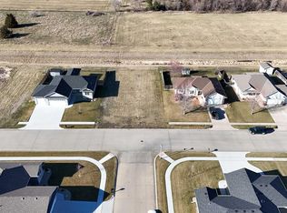 Woods Dr, Fremont, NE 68025