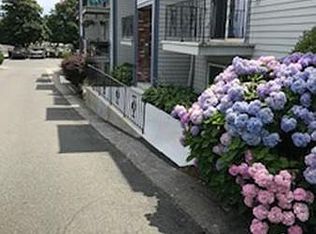 1171 Nantasket Ave APT 2, Hull, MA 02045