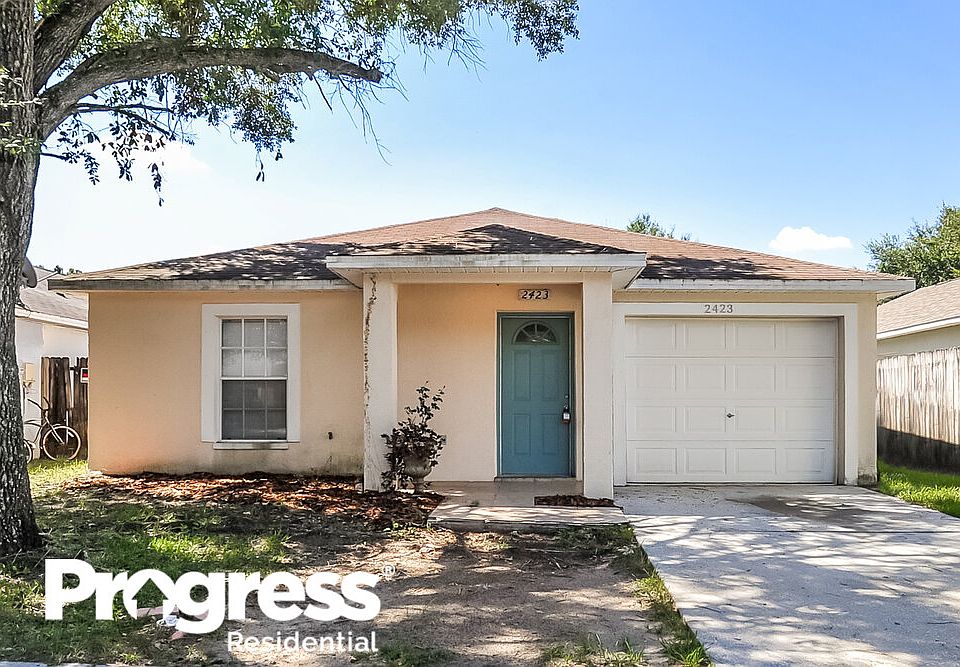 1st image of 2423 Camden Oaks Pl