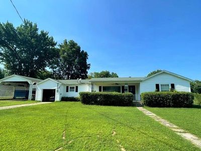 1000 W Gibson St, Ozark, AR, 72949
