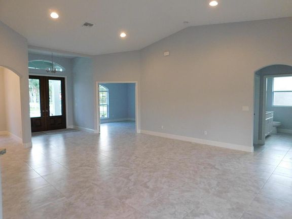 2nd image of 437 Ebbtide Dr