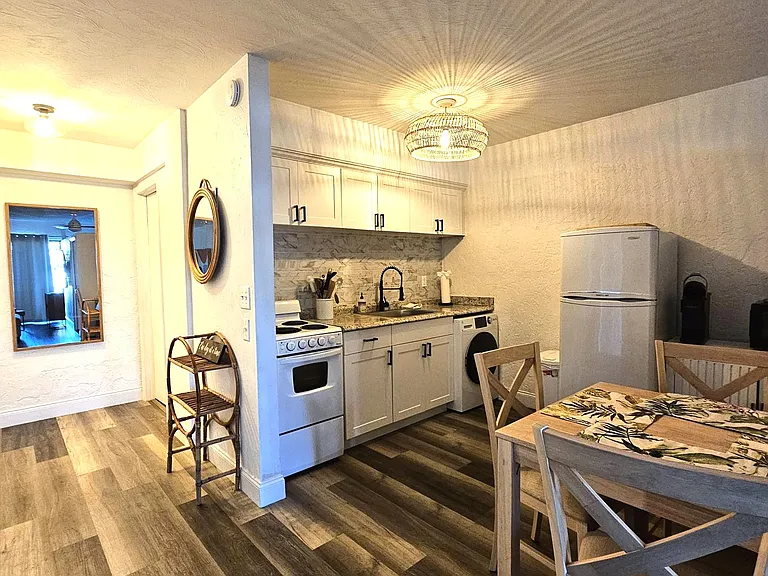 828 Wiggins Pass Rd #9 — Photo 14