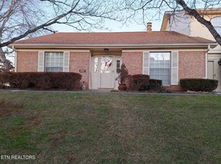 7914 Gleason Dr APT 1017, Knoxville, TN 37919