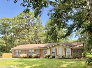 1113 Caroline Ave, Daphne, AL 36526