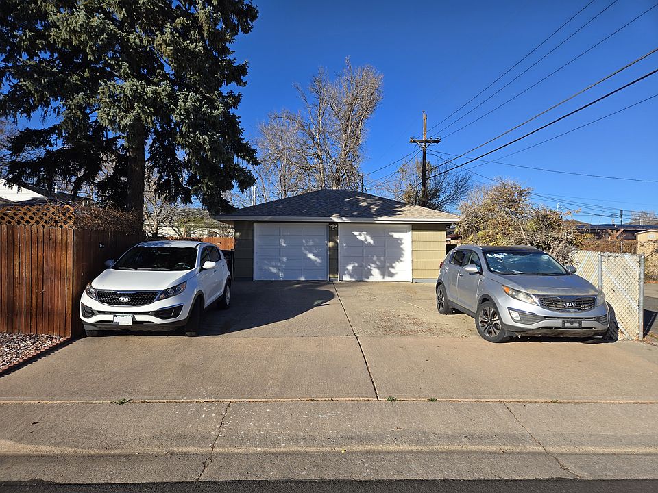 Driveway - 2 Parking Spaces for Renters on Driveway (as shown)