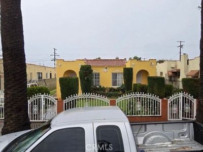 5850 Haas Ave, Los Angeles, CA, 90047