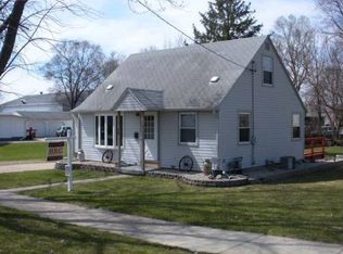 1102 Jerome Ave, Janesville, WI 53546