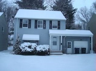 4999 Anderson Rd, Lyndhurst, OH 44124