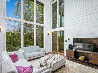 332 Grizzly Rd, Lake Arrowhead, CA 92352