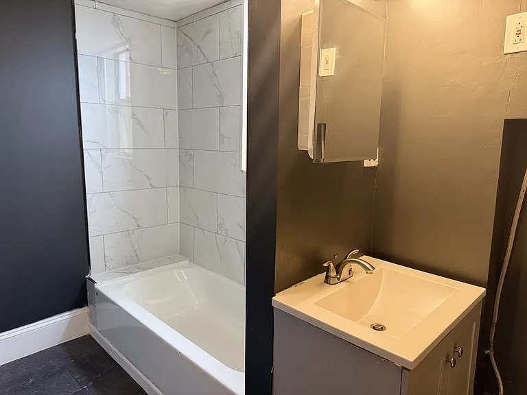 7450 S Maryland Ave #3S — Photo 7