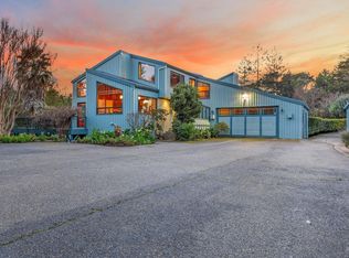 1097 Tilton Rd, Sebastopol, CA 95472