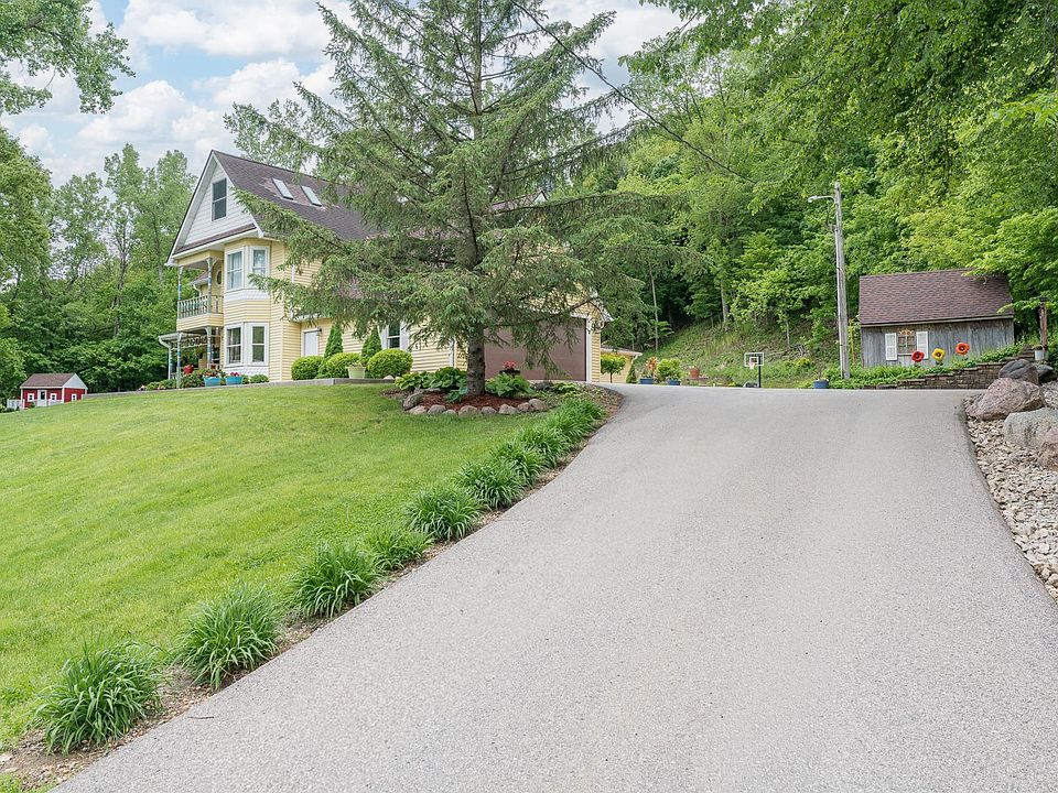 1st image of 48194 Old River Bluff Rd
