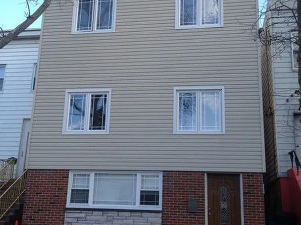 4 Skillman Ave, Jersey City, NJ 07306